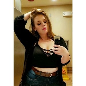 Meet your Posher, Julieanne